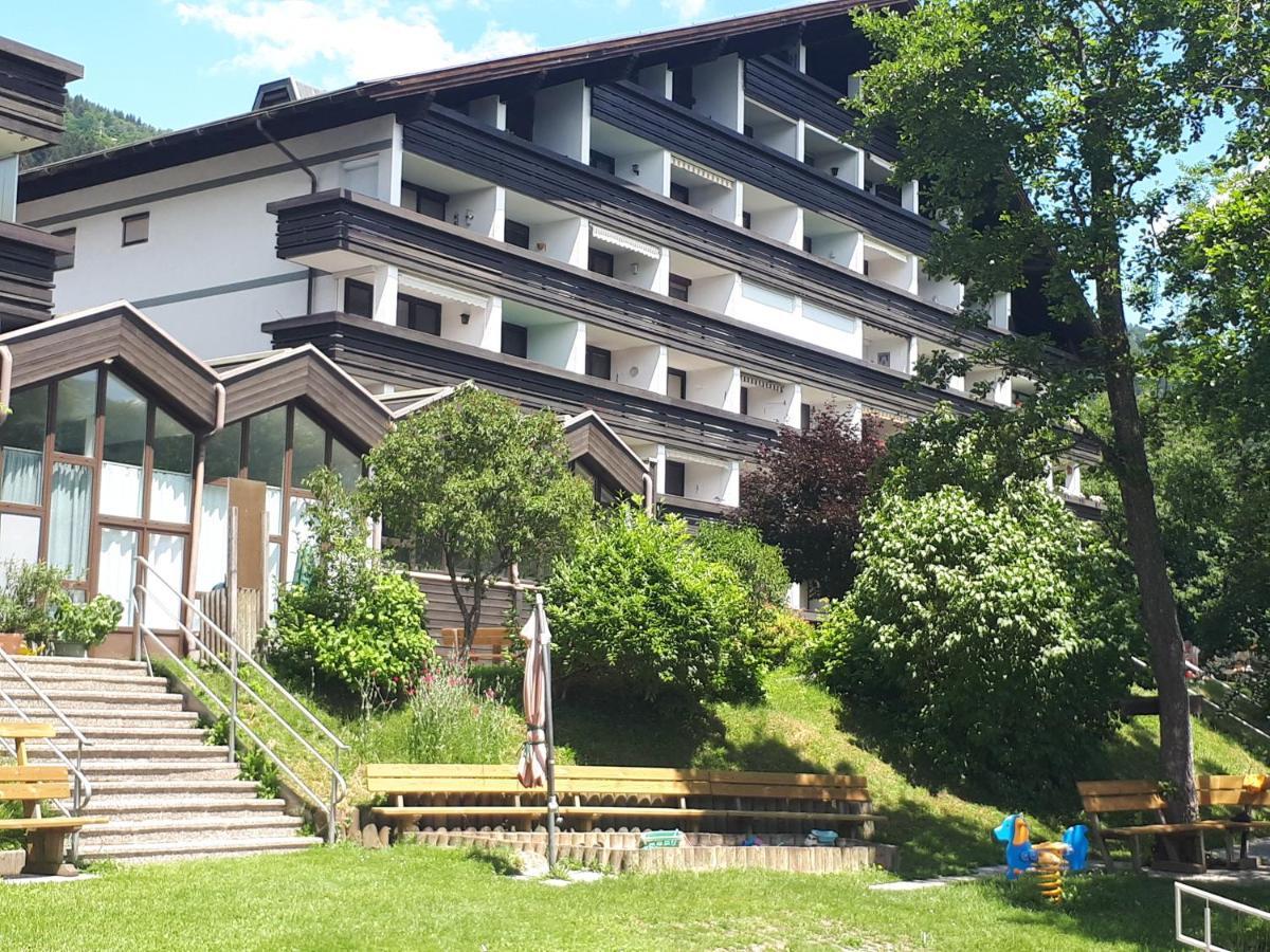 Seeblick Appartement MAREN Haus Hänsel&Gretel direkt am Ossiacher See mit Hallenbad Stiegl Exterior foto