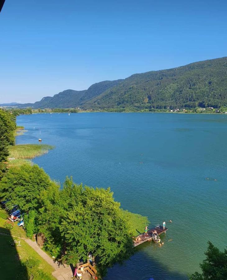 Seeblick Appartement MAREN Haus Hänsel&Gretel direkt am Ossiacher See mit Hallenbad Stiegl Exterior foto